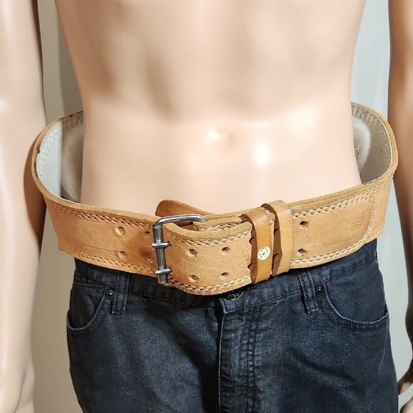 Men's Leather Tan Leather Work Out Belt. - Picture 1 of 11